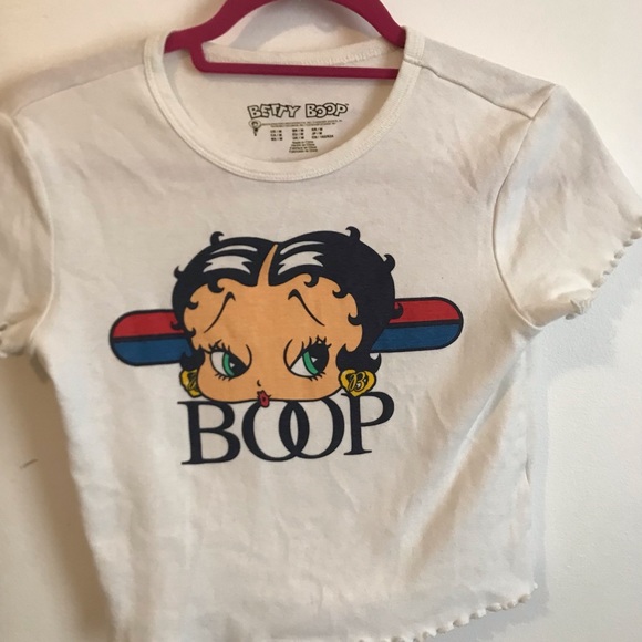 Betty Boop t shirt & denim shorts 🇺🇸 - Picture 8 of 13